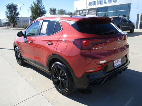 Used 2024 Buick Encore GX Sport Touring w/ Comfort Package image 4