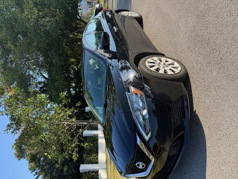 Used 2019 Nissan Sentra S image 4