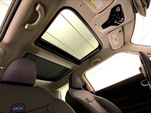 Certified 2025 MINI Cooper S image 26