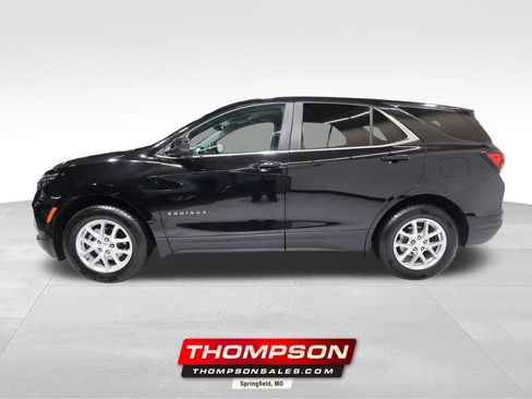 Certified 2024 Chevrolet Equinox LT image 1