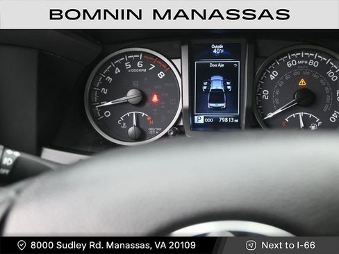 Used 2021 Toyota Tacoma TRD Off-Road image 14