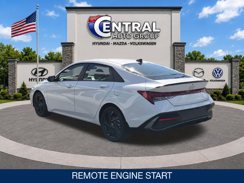 Certified 2026 Hyundai Elantra SEL FWD image 6