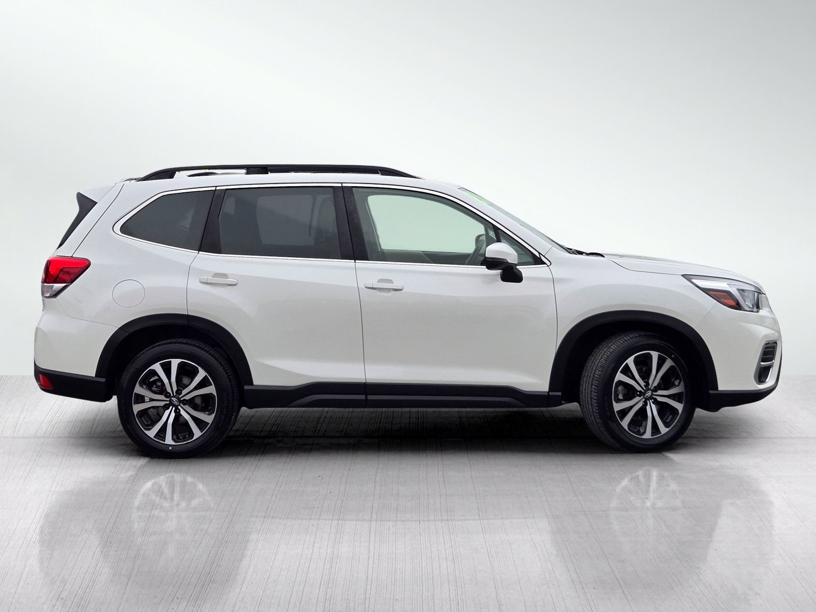 Used 2020 Subaru Forester Limited AWD/4WD image 3