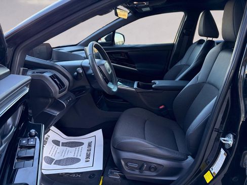 Used 2024 Toyota bZ4X XLE image 9