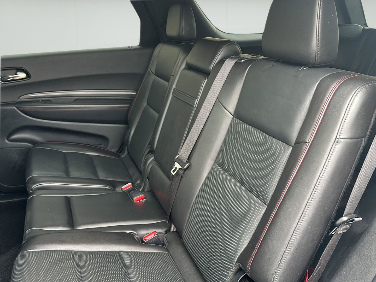 Used 2025 Dodge Durango GT AWD/4WD image 32