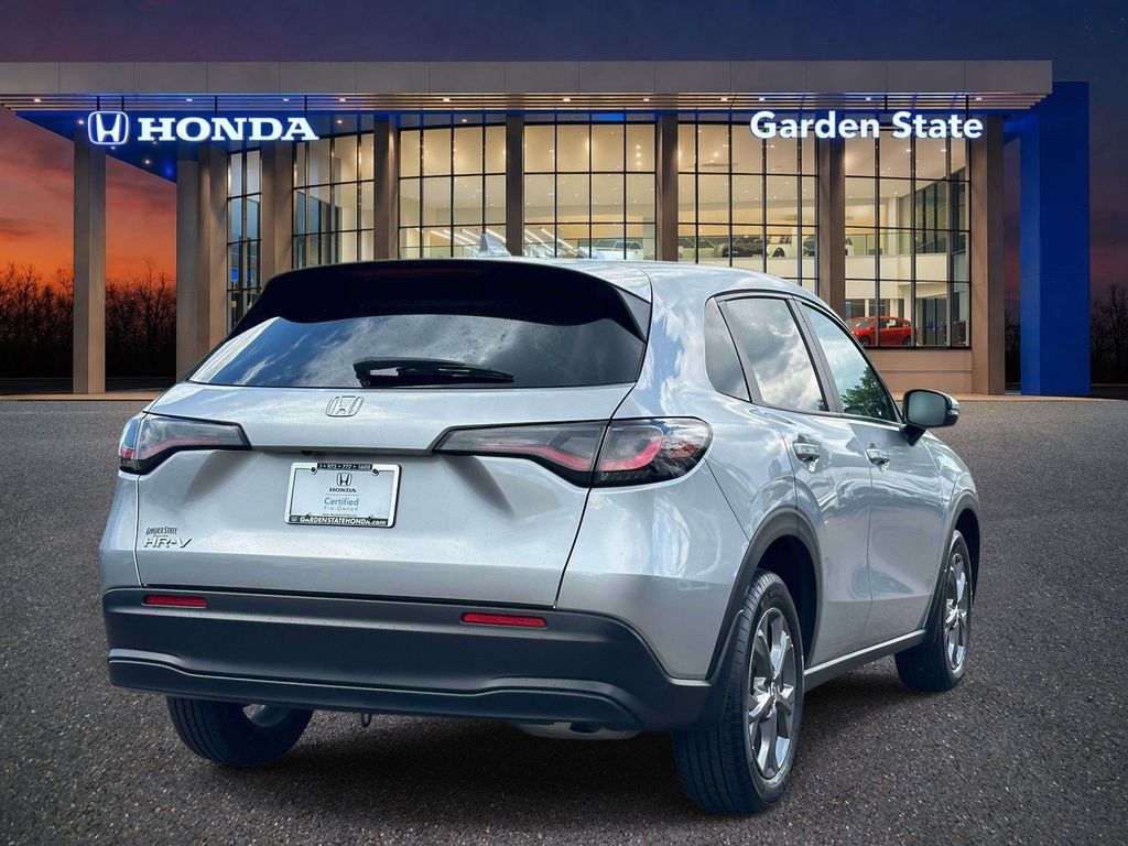 Certified 2026 Honda HR-V LX image 3