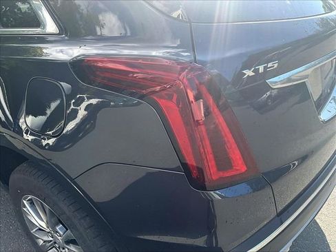 Used 2021 Cadillac XT5 Premium Luxury AWD/4WD image 32
