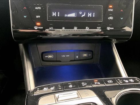 Certified 2023 Hyundai Tucson Limited w/ Cargo Package image 24