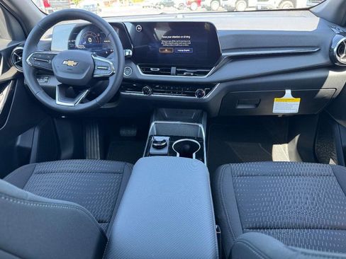 New 2026 Chevrolet Equinox LT image 7