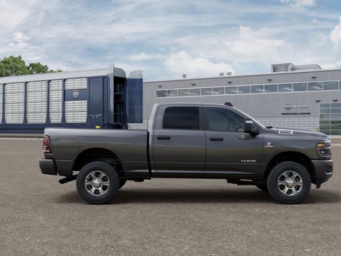 New 2026 RAM 2500 Big Horn AWD/4WD image 12