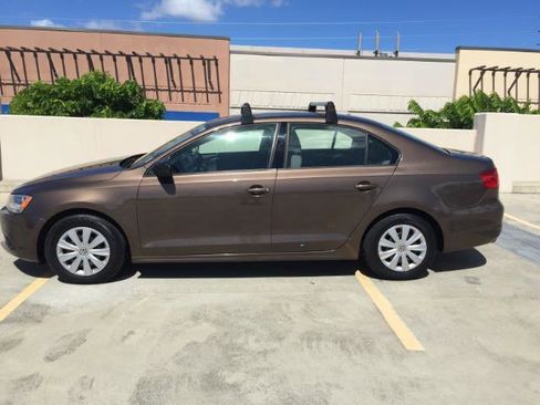 Used 2014 Volkswagen Jetta S image 8