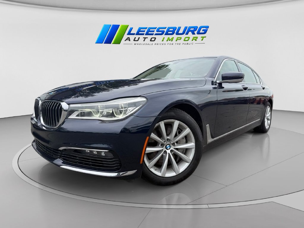 Used 2016 BMW 750i xDrive AWD/4WD image 1