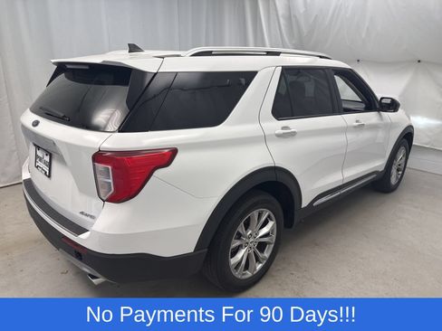 Used 2024 Ford Explorer Limited AWD/4WD image 3