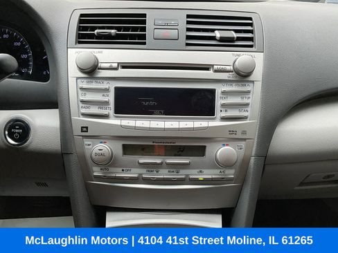 Used 2010 Toyota Camry Hybrid FWD image 5