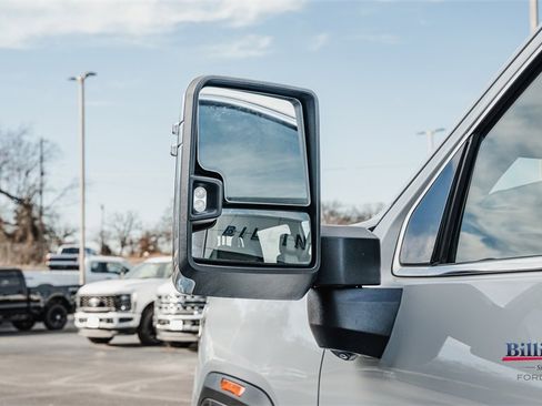 Used 2024 GMC Sierra 2500 Denali w/ Denali Reserve Package image 8