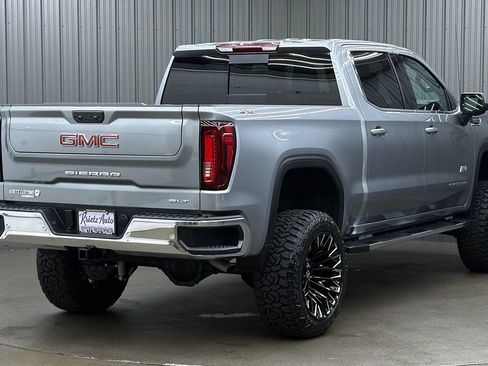 Used 2026 GMC Sierra 1500 SLT w/ SLT Premium Plus Package AWD/4WD image 5