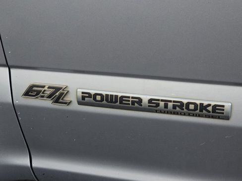 Used 2019 Ford F250 Lariat w/ Lariat Ultimate Package image 25