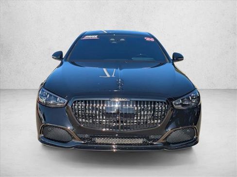 Used 2026 Mercedes-Benz Maybach S 680 4MATIC image 9