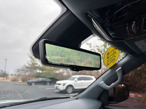 Used 2022 Jeep Grand Wagoneer Series III w/ Rear Seat Video Group 1 image 43