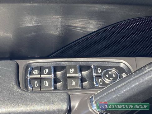 Used 2012 Porsche Cayenne Turbo AWD/4WD image 19