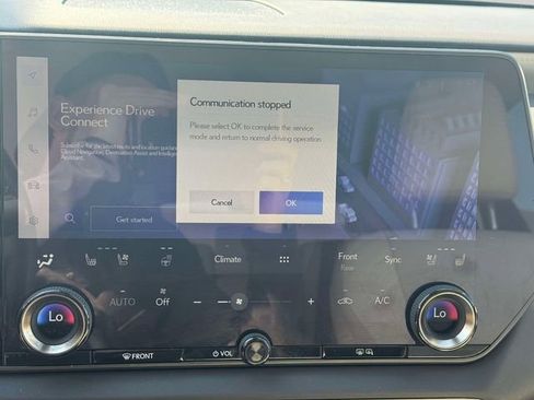 Used 2023 Lexus RX 350h w/ Accessory Package (Z1) AWD/4WD image 34