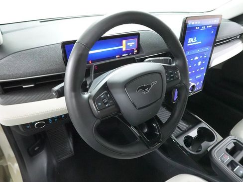 Used 2025 Ford Mustang Mach-E Premium AWD/4WD image 26