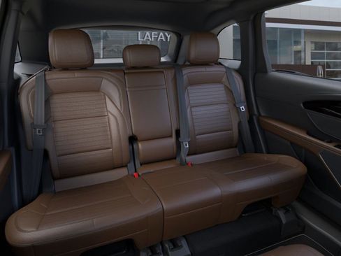New 2026 Lincoln Nautilus Reserve AWD/4WD image 11