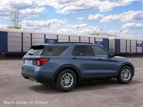 New 2027 Ford Explorer Active AWD/4WD image 6