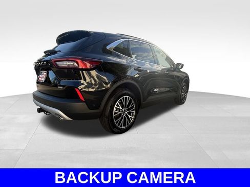 Certified 2024 Ford Escape SE w/ PHEV Premium Package image 4