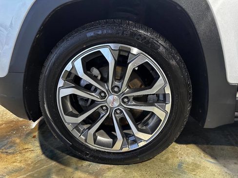 Used 2019 GMC Terrain SLT image 27