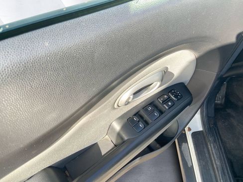 Used 2016 Kia Soul Base image 10