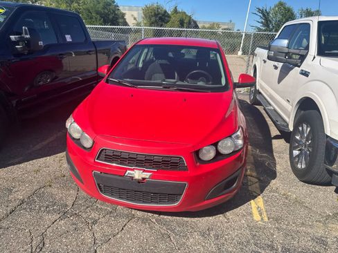 Used 2012 Chevrolet Sonic LT FWD image 3