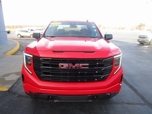 Certified 2023 GMC Sierra 1500 Pro w/ Graphite Edition image 6