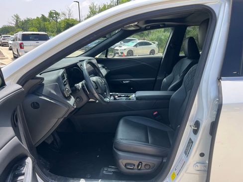 Used 2024 Lexus RX 350 Premium w/ Accessory Package (Z1) FWD image 24