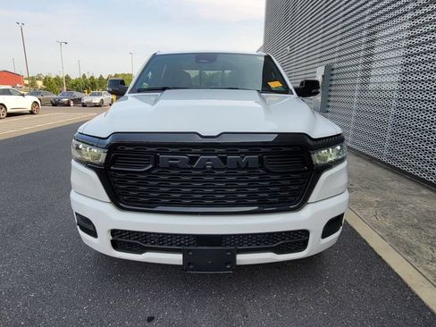 Used 2025 RAM 1500 Big Horn AWD/4WD image 15