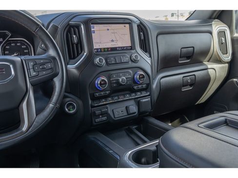 Used 2022 GMC Sierra 1500 AT4 w/ AT4 Premium Package image 22