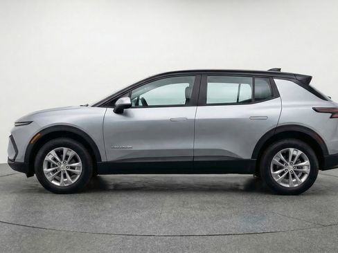 Used 2025 Chevrolet Equinox LT FWD image 5