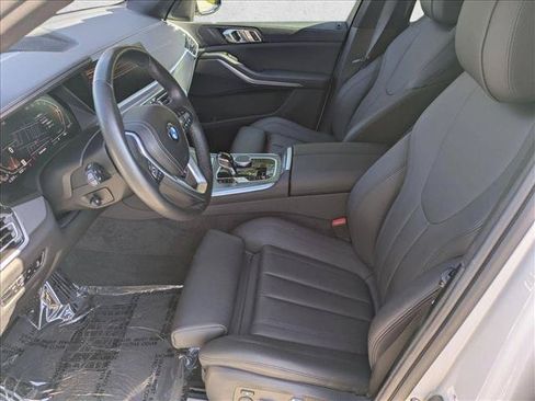 Used 2022 BMW X5 sDrive40i w/ Premium Package RWD image 17