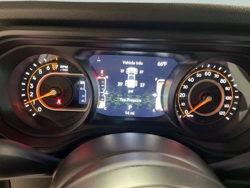 New 2025 Jeep Gladiator Sport AWD/4WD image 20