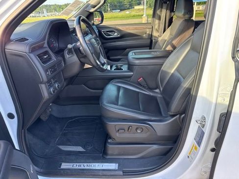 Used 2021 Chevrolet Tahoe Z71 AWD/4WD image 16