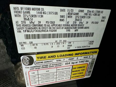 Used 2024 Ford Expedition Limited image 34