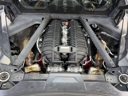 Used 2023 Chevrolet Corvette Z06 w/ Z07 Performance Package RWD image 14