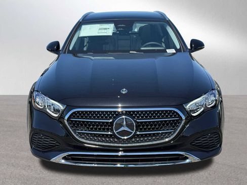 New 2025 Mercedes-Benz E 450 4MATIC All-Terrain Wagon image 8