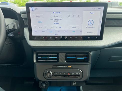Used 2025 Ford Maverick XLT w/ XLT Luxury Package AWD/4WD image 26