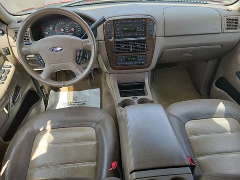 Used 2005 Ford Explorer Eddie Bauer AWD/4WD image 15