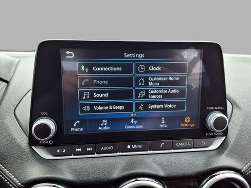 Used 2024 Nissan Sentra SV FWD image 7