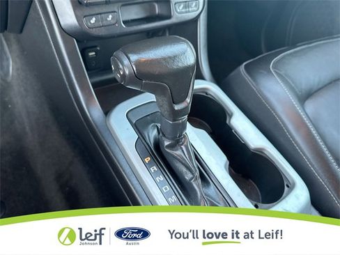 Used 2015 Chevrolet Colorado LT w/ Luxury Package image 26