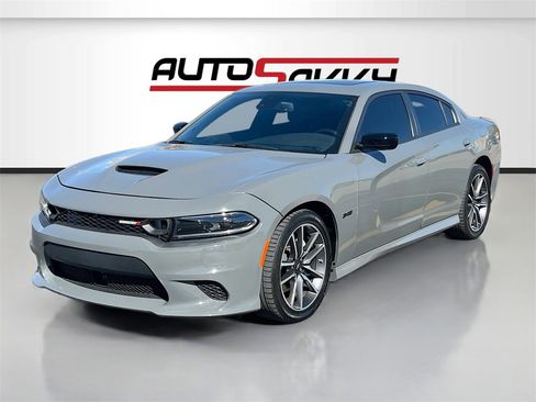 Used 2023 Dodge Charger R/T w/ Navigation & Travel Group image 3