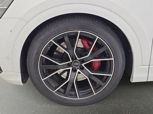 Used 2023 Audi SQ8 Prestige AWD/4WD image 34