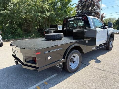 New 2026 Ford F550 4x4 Regular Cab Super Duty image 3